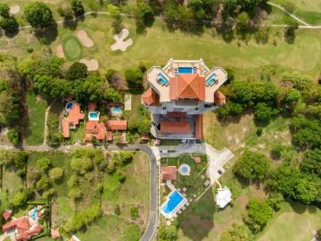 Condominio de una Rec. En Coronado Golf