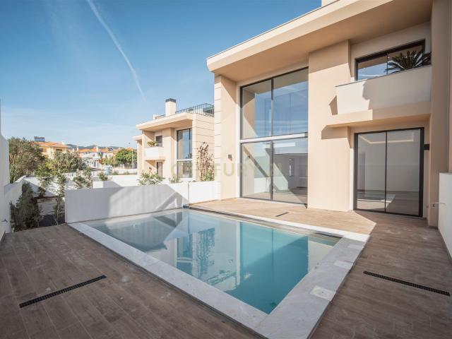 Condomínio exclusivo de 4 moradias contemporâneas, localizad. 569m² Alcabideche