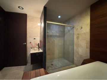 Condominio Exclusivo en Lomas de Angelópolis