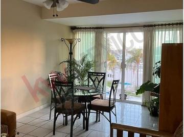 Condominio en Marina Puesta del Sol con vista a Marina Mazatlán, Estilo de Vida y Confortable