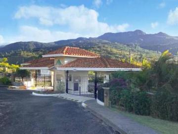 Condominio en Alto Boquete Panamá