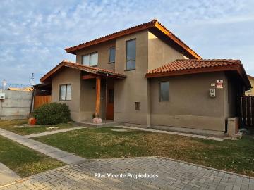 Condominio La Viña | 4 Dormitorios por 7000.00 en Machalí