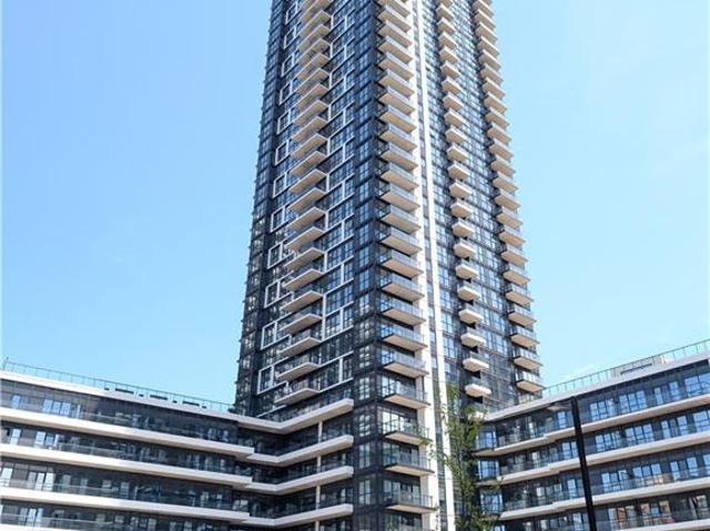 Condo/Apt Unit Property