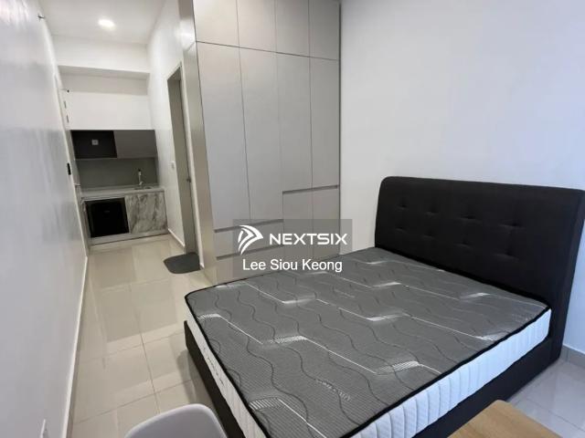Condo/Serviced Residence