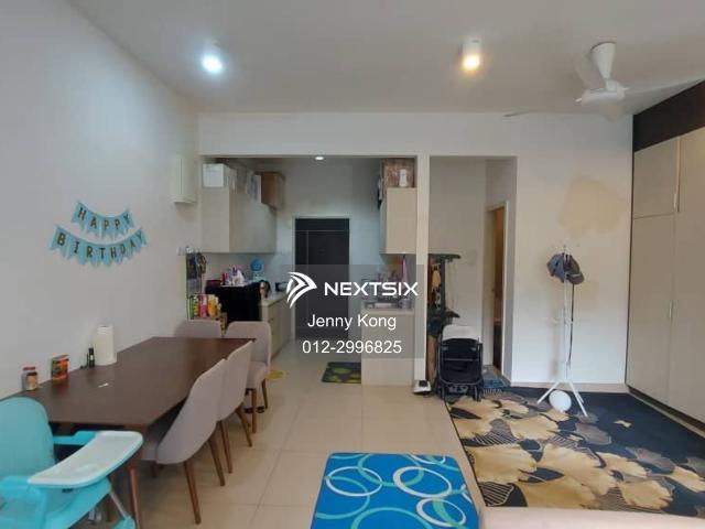 Condo/Serviced Residence