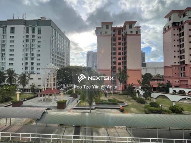 Condo/Serviced Residence