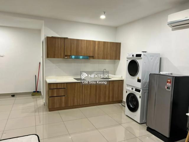 Condo/Serviced Residence