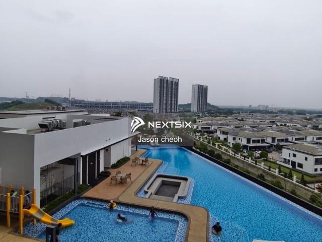 Condo/Serviced Residence