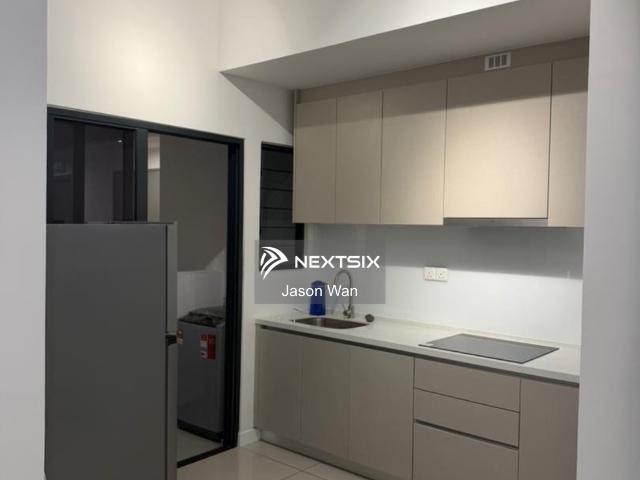 Condo/Serviced Residence