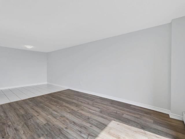 Confederation Place Apartments 2 Bedroom Apartment for Rent at 104 Confederation Dr, St Thomas, ON N5P 4C1
