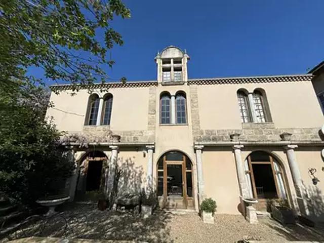 Confolens 16500 Achat / Vente maison 14 pièces t14