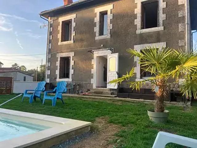 Confolens 16500 Achat / Vente maison 5 pièces t5 parking