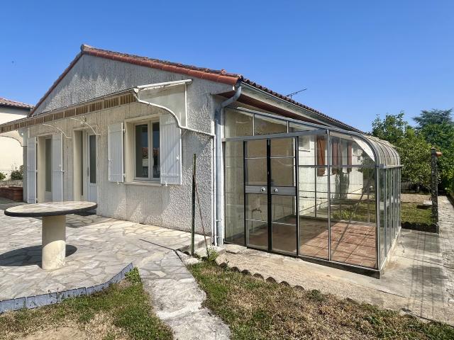 Confolens Location Maison 16