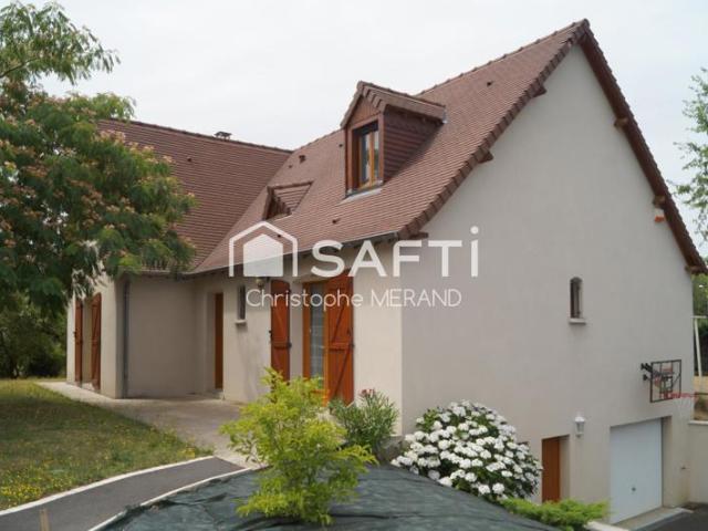 Confort absolu pour ce pavillon de 2002 proche de dange saint romain