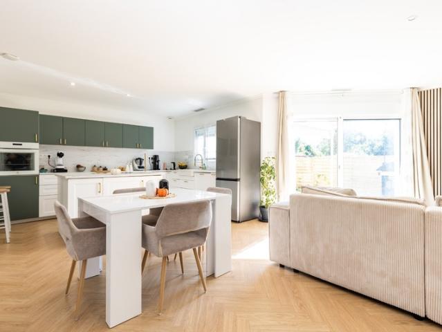Confort et calme à 2 pas du tram: maison moderne avec jardin