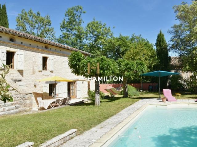 CONFORT ET CARACTERE: UN ENDROIT IDEAL POUR S'EVADER A LA CAMPAGNE PRES DE CORDES