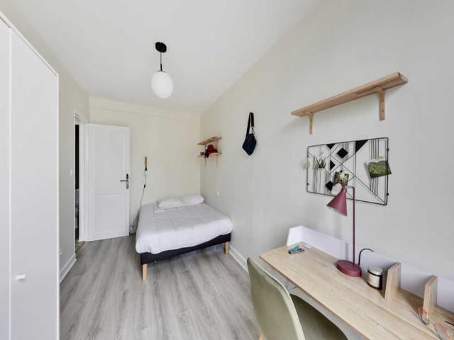 Chambre à Paris Boulevard St Martin, Arts et Métiers