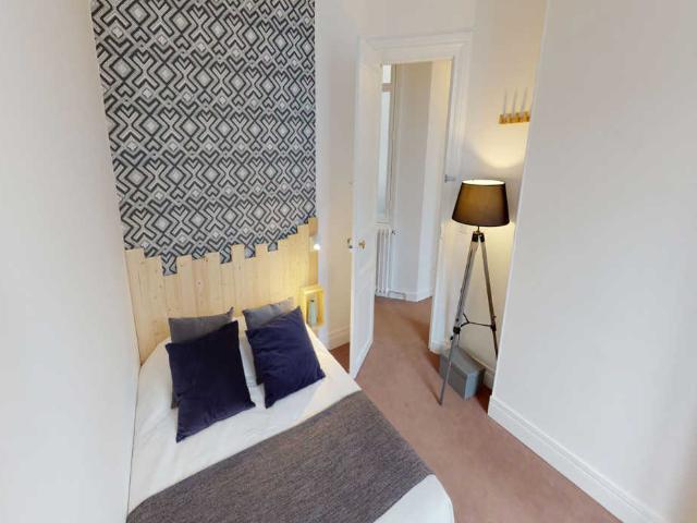 Chambre à Paris Boulevard Malesherbes Bat A