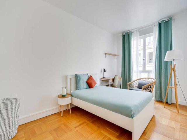 Chambre in Paris Rue Mesnil