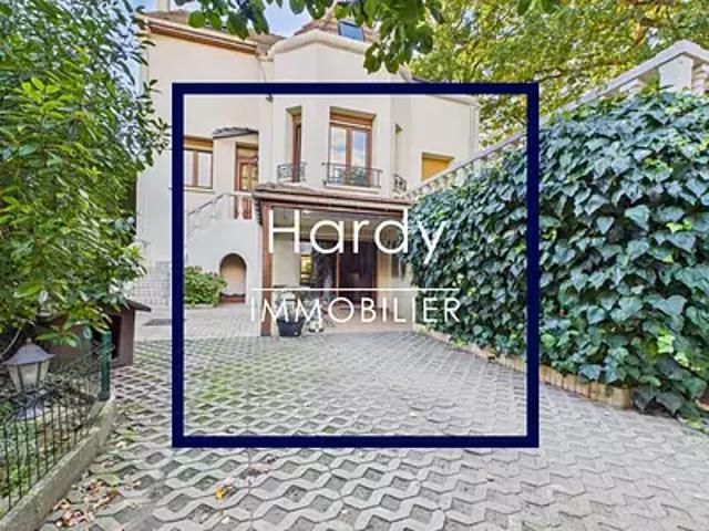 Conflans Sainte Honorine 78700 Achat / Vente maison 9 pièces t9 piscine terrasse