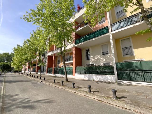 CONFLANS SAINTE HONORINE Appartement Duplex 2 pièces de 42 m² a