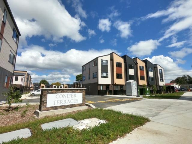 Conifer Grove, 2 bedrooms