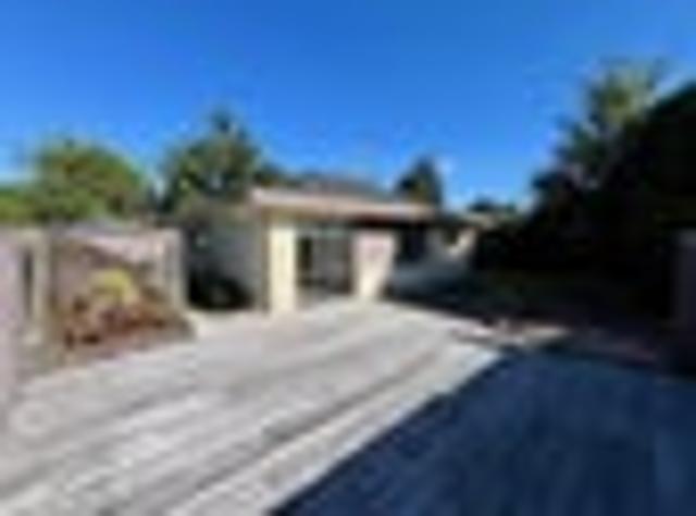 Conifer Grove, 3 bedrooms, $690 pw