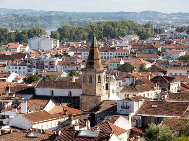 Conjunto de 5 fracções autónomas habitacionais no Centro Histórico de TOMAR
