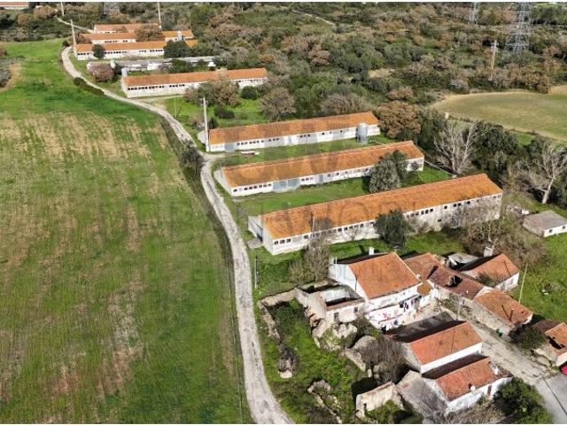 Conjunto de 8 edifícios, Bucelas Loures