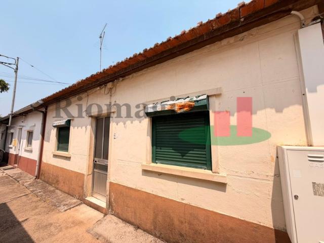Conjunto de 2 moradias Freiria*RIOMAGIC