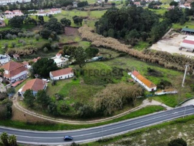 Conjunto de 3 moradias Pontével*RIOMAGIC