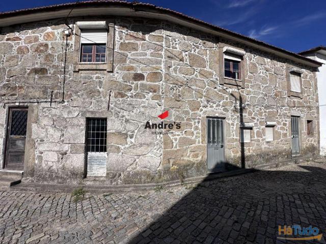 Conjunto de casas Devolutas | Projeto em Apreciação na CMG para 3 Moradias | Valbom | Gondomar | 26064075341