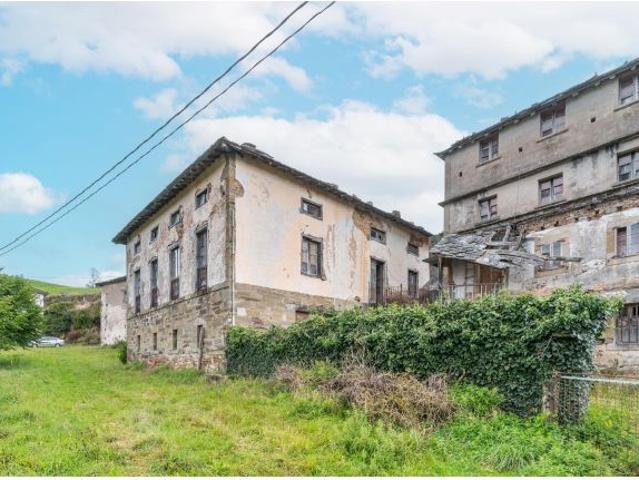 Conjunto de casas Leiriella