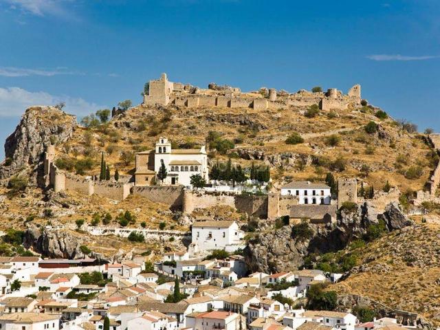 Conjunto de cinco parcelas en el pueblo de Olivares, Granada