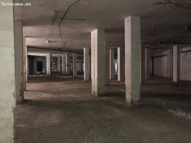 Conjunto de locales en venta en Almería