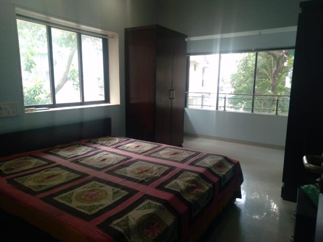 Connaught Mansion 3 Bedroom 2300 Sq. Ft. Apartment in Colaba Mumbai Listing ID: #9932