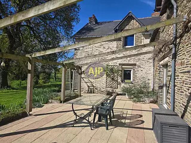 Conquereuil 44290 Achat / Vente maison 8 pièces t8 au dernier étage