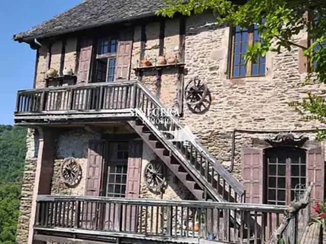 Conques en Rouergue 12320 Achat / Vente maison 7 pièces t7 terrasse