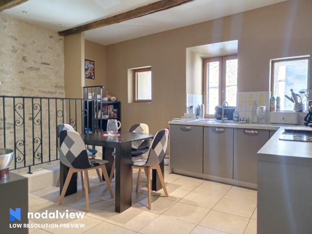 Consommation énergétiques: 212 kwh/m² an