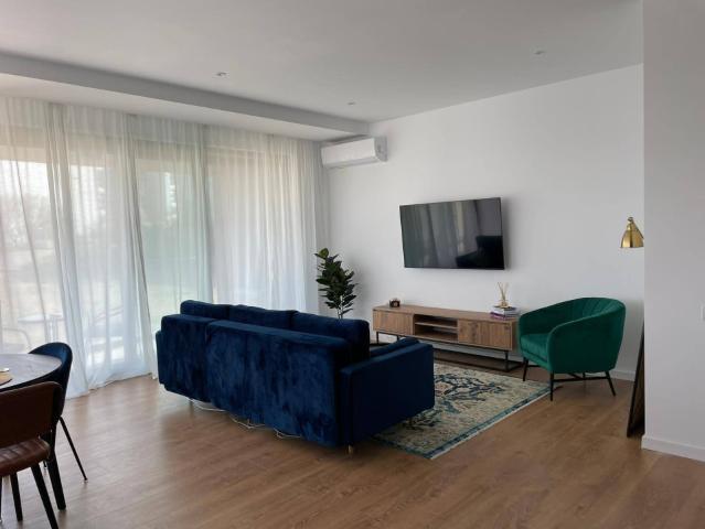 Constanta. Faleza Nord. 2 camere LUX. Termen lung