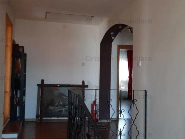 Constructie 2011 VILA P+1 Mobilata Centru Rahovei C Galati 250mp ut
