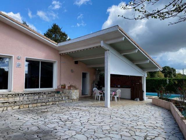 Construction tradtionnelle 125m2 avec garage, terrasse et pi. 125m² Dax