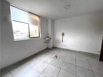 Consultorio en arrendamiento Av. Santander Manizales