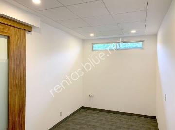 Consultorio en renta en City Blue Santa Fe con amenidades