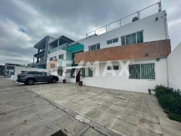 CONSULTORIO EN RENTA JURIQUILLA