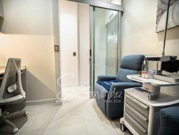 Consultorio medico amoblado en alquiler town center | costa del este | 3 espacios por usd 1950.00 en Costa del Este