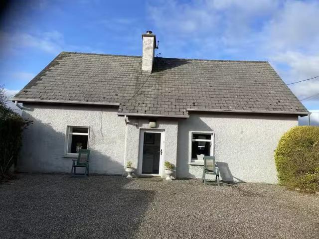 Coolacussane, Dundrum, Co. Tipperary, E34TF82 is for sale