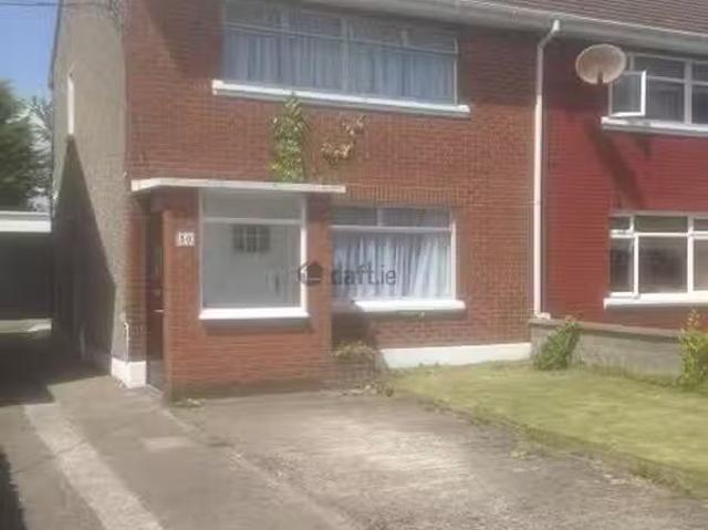 Coolgariff Road, Beaumont, Dublin 9 is for rent