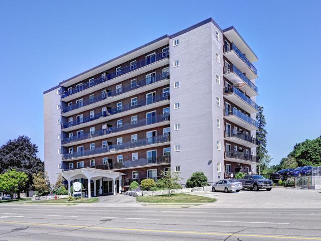 Cooper Tower Apartments 3 Bedroom, 2 Bath [object Promise] for Rent