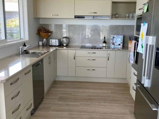 Coopers Beach Home with Exceptional Doubtless Bay Views